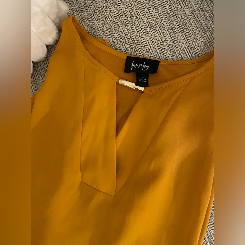 Blouse - Picture 6 of 8